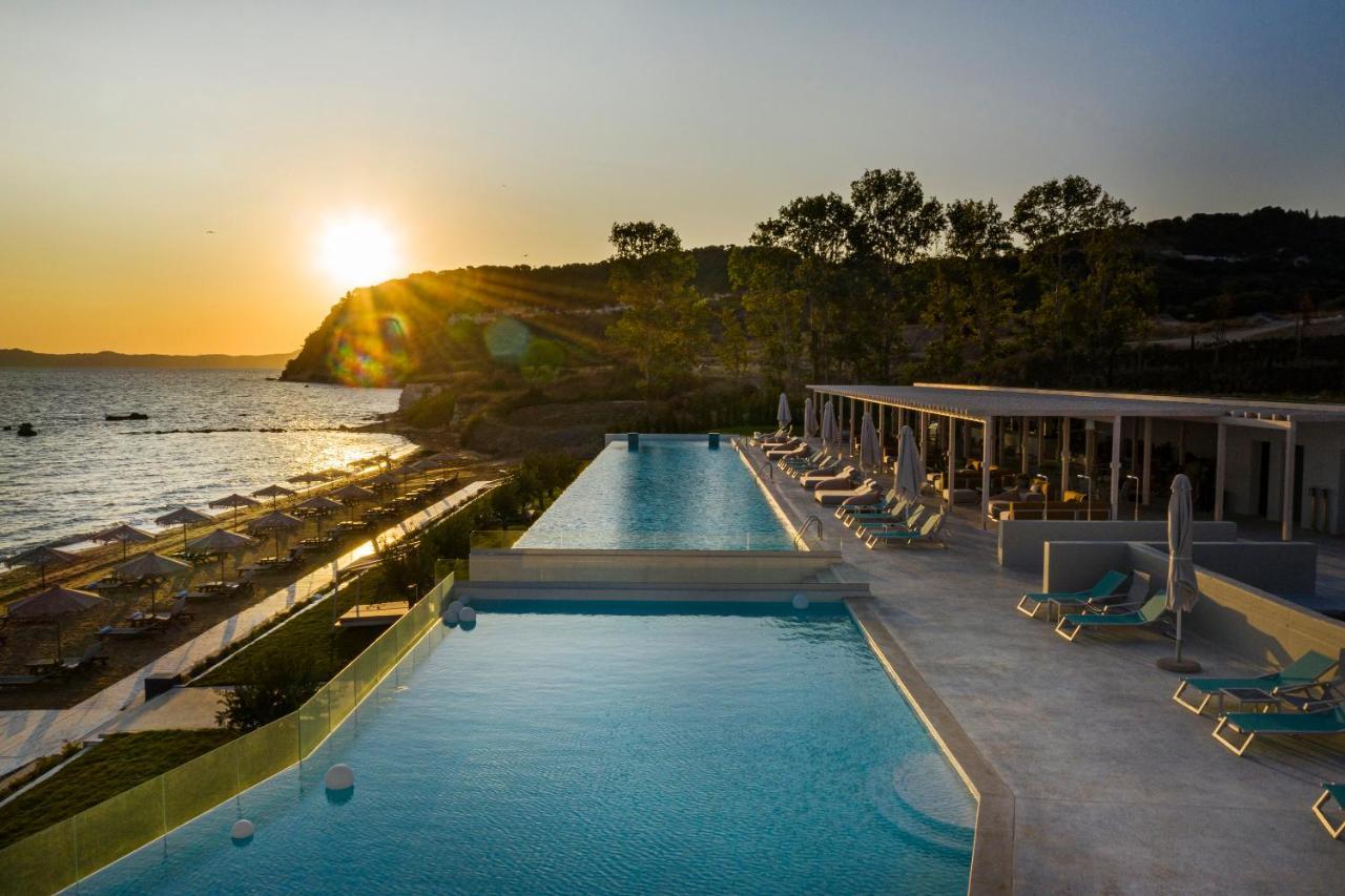מלון Mount Athos 5*